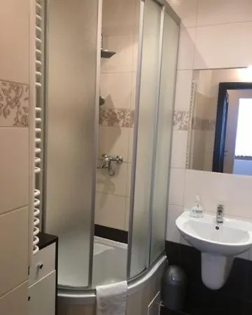 アパート Mieszkanie Tuz Przy Rynku ヴロツワフ